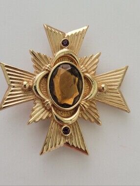 Avon Vintage 1983 Allegro Collection Goldtone Maltese Cross Brooch Pendant